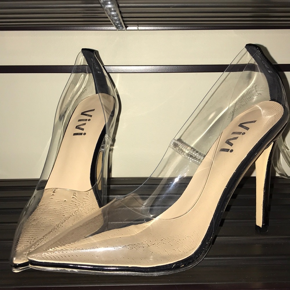 Black clear pump